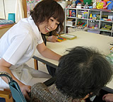 作業療法士 向井 知里